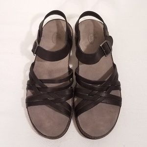 CHACO FALLON LEATHER SANDALS